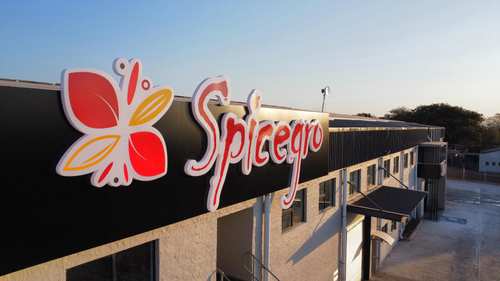 Spicegro — vehicle & corporate branding by The Cube SA