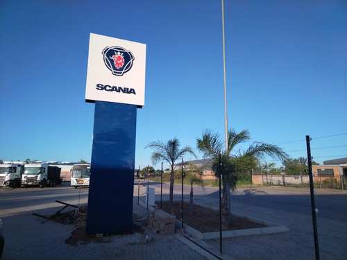 Scania — vehicle & corporate branding by The Cube SA