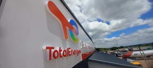 Total Energies — vehicle & corporate branding by The Cube SA