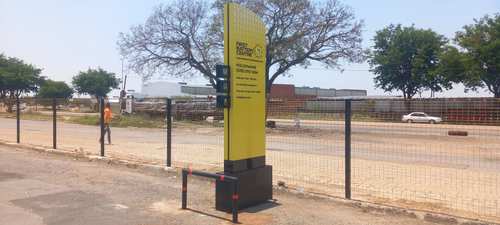 First Battrey Centre — vehicle & corporate branding by The Cube SA