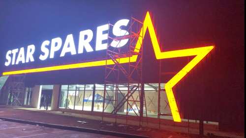 Star Spares — vehicle & corporate branding by The Cube SA