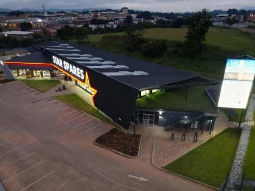 Star Spares — vehicle & corporate branding by The Cube SA